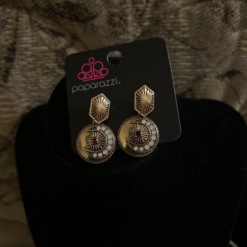 Paparazzi Gold Moon & Sun Drop Earrings